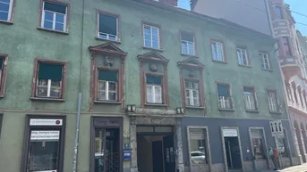 Expose * HOCHFREQUENTES Geschäftslokal mit Lager und Parkplätzen *