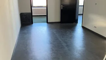 Expose *TOP GELEGENHEIT: Sehr helle und stylisches Studio / Wohnbüro in Top Lage*