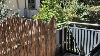 Expose * Wunderschöne helle Designerwohnung mit Balkon - perfekte Lage nähe KFU *
