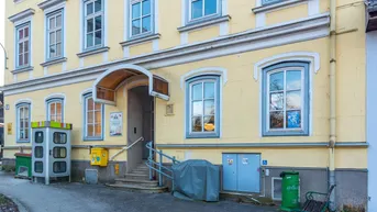 Expose Kleines Büro/Geschäft an der Stadteinfahrt