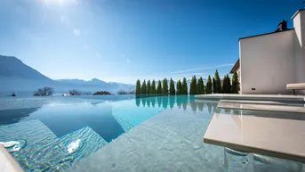 Expose Architektonisches Juwel mit Seeblick – Einzigartiges Wohnerlebnis am Traunsee