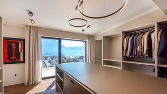 Expose Architektonisches Juwel mit Seeblick – Einzigartiges Wohnerlebnis am Traunsee