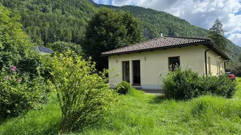 Expose Bungalow in SONNIGER LAGE mit schönen Ausblicken !