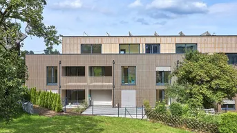 Expose ...2 Zimmerwohnung in TOP LAGE mit süßem Eigengarten...