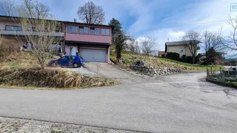 Expose BAUGRUND mit seitlichem SEEBLICK und ABBRUCHHAUS