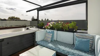 Expose KLIMATISIERTER LIFESTYLE MTTEN IM ZENTRUM: Hochwertige Wohnung auf zwei Ebenen mit Terrasse und Balkonen + Garagenplatz