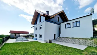 Expose Zweifamilienhaus mit Garten und neuem Pool in Bruckmühl - ideal für Familien!