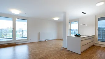Expose NEUER PREIS - 4 ZIMMER ECKWOHNUNG MIT RIESIGEM BALKON + GARAGENPLATZ- U1 NÄHE