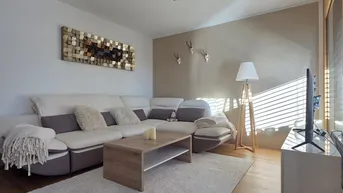 Expose Wunderschöne sonnige Terrassenwohnung in Weyregg: Stilvoll wohnen am Attersee!