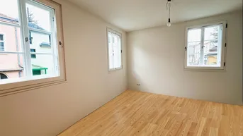 Expose 4-Zimmer Neubau mit Altbauflair nähe AIS - ERSTBEZUG