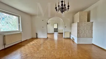 Expose Einfamilienhaus mit rund 920 m² Grundstück - RUHELAGE