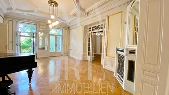 Expose Repräsentative Wohnung mit Eigengarten in einer Cottage Villa