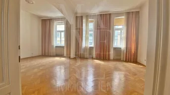 Expose Stadthaus nähe Gersthofer Platz mit Aufstockungspotential