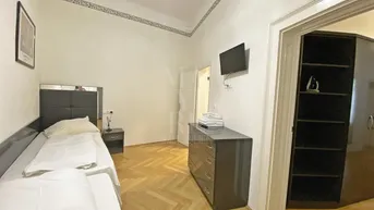 Expose Komplett möblierte Wohnung im Zentrum / 2 SCHLAFZIMMER - ! KEINE KURZZEITMIETE !