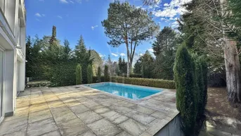 Expose Repräsentative, moderne Villa mit Pool in absoluter Grünruhelage