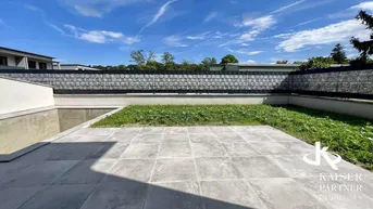 Expose Sommer, Sonne, Pool, belagsfertiges Haus - hochwertiger Wohnkomfort, große Terrasse und Garten!