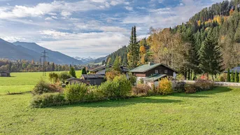 Expose Baugrund in Toplage mit Baugenehmigung für eine Luxusvilla