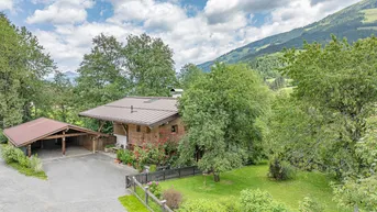 Expose Tirolerhaus mit über 3.800 m² Grund in idyllischer Ruhelage