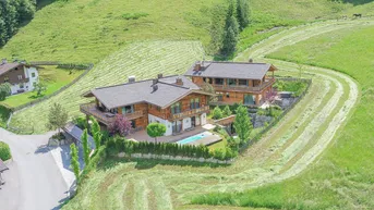 Expose Luxus-Gartenwohnung mit Pool in absoluter Toplage