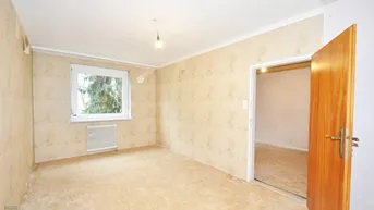 Expose CHRISTOPH CHROMECEK IMMOBILIEN - PERCHTOLDSDORF - Renovierungsbedürftige 4-Zimmerwohnung mit Loggia!