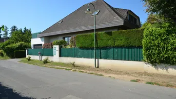 Expose CHRISTOPH CHROMECEK IMMOBILIEN - PERCHTOLDSDORF - Gepflegtes und geräumiges Einfamilienhaus mit vielen Extras!