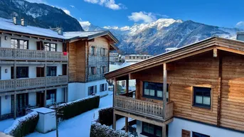 Expose Luxus Penthouse mit atemberaubendem Bergblick zur touristischen Vermietung in Kaprun zu verkaufen..