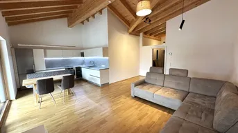Expose 5723 Uttendorf; hochwertige, helle Dachgeschoß Wohnung, ca. 71m², großer Balkon, Weitblick, Carport, Freistellplatz, Lift im Haus