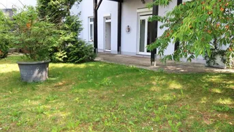 Expose WR. NEUSTADT - Zentrum 2 Zimmer Garten - Refugium