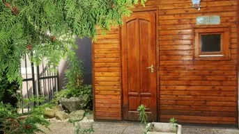 Expose WR. NEUSTADT - Zentrum 2 Zimmer Garten - Refugium