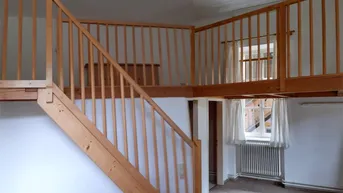 Expose Charmante Wohnung in Sankt Gilgen mit interessanter Raumaufteilung, als Haupt- oder Zweitwohnsitz und Gemeinschaftsbadeplatz. 