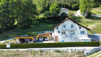 Expose Wohnhaus mit eigener Wasserquelle!