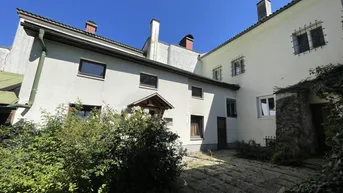 Expose Großes Wohnhaus mit Garten, Garage, Doppel-Carport, Einliegerwohnung, "STEFFI-FORSTNER-HAUS"