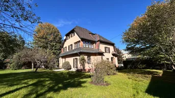 Expose Villa! Elegante Zeitreise: Charmante Villa aus 1933 mit zeitlosem Flair!
