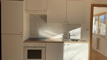 Expose Single- oder Pärchenwohnung im Erdgeschoss mit Zugang zum Grünbereich, Parkplatz