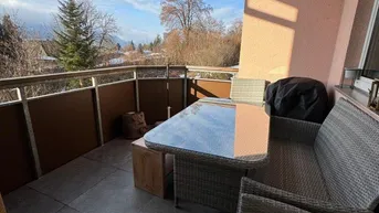 Expose Eigentumswohnung, großer südseitiger Balkon und Tiefgaragenabstellplatz