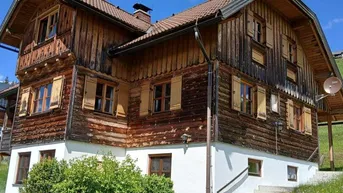 Expose Wohnhaus mit Grimmingblick!