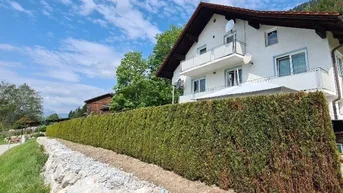 Expose Wohnhaus mit eigener Wasserquelle!