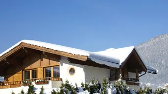 Expose Haus im Tiroler Landhausstil in ruhiger und sonniger Lage
