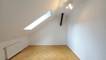 Expose Zentral gelegene 2-Zimmer Wohnung - Provisionsfrei!