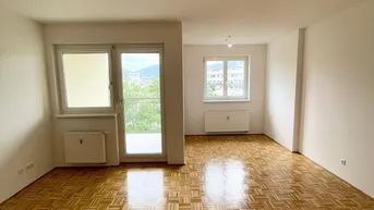 Expose Große 3 Zimmer Wohung - Provisionsfrei