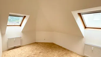 Expose 3 Zimmer Wohnung mit Balkon - Provisionsfrei!