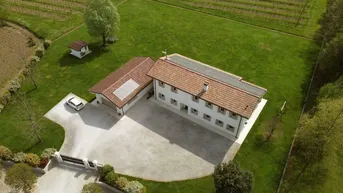 Expose Italien - Fiume Veneto: Stilvolles Landhaus | Italy - Fiume Veneto: Stylish country house