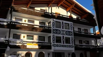 Expose Hotel in bester Lage in St. Anton am Arlberg (7min Fußweg zur Nassereinbahn)