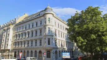 Expose Wohnungspaket mit Planung zum Sanieren beim Bennoplatz