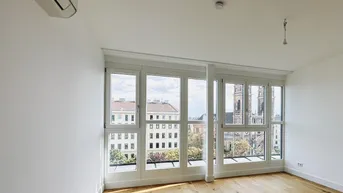 Expose Energieeffiziente Dachterrassen-Maisonette mit atemberaubender Aussicht auf allen 3 Ebenen