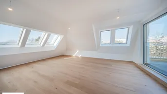 Expose Sonnige 3-Zimmer-Dachgeschoßwohnung mit Dachterrasse und Whirlpool!