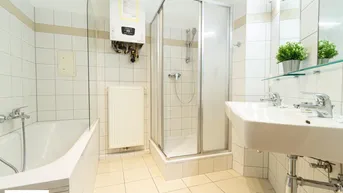 Expose Wunderschöne 4-Zimmer-Dachgeschoßwohnung in begehrter Lage mit Weitblick