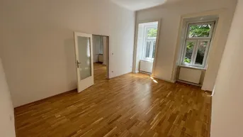 Expose 2-Zimmer-Altbauwohnung mit Blick in den begrünten Innenhof - in Top-Lage des 7. Bezirks