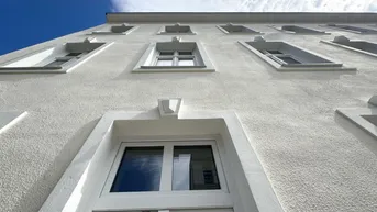 Expose Individuelle 2-Zimmer-Wohnung nahe Sternwartepark – Voller Möglichkeiten