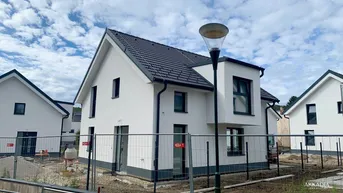 Expose Herrliches Einfamilienhaus in Ruhlage I 4 Zimmer I Erstbezug